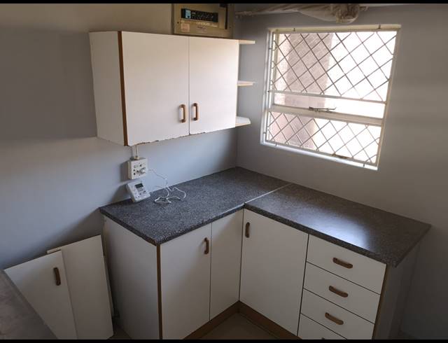 2 BEDROOM APARTMENT TO LET IN PELHAM